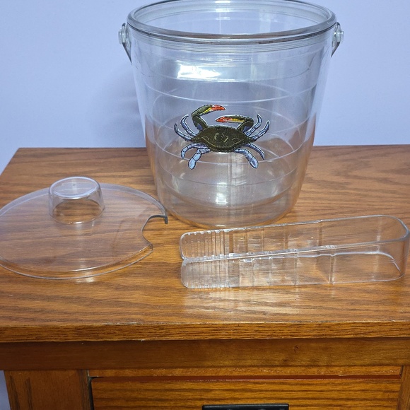 Tervis Clear Acrylic Ice Tub with Lid, Tongs and Handle - Picture 2 of 6